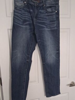 Slim Straight Men's Jeans in Dark Blue Wash
